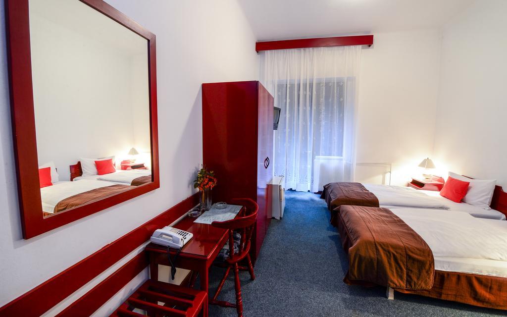 Hostel Nord Timişoara Værelse billede